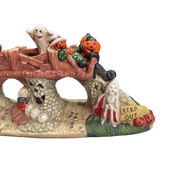 Vintage 2000's Spooky Hollow Porcelain Halloween Village Eerie Tree Arch - Picture 8 of 13
